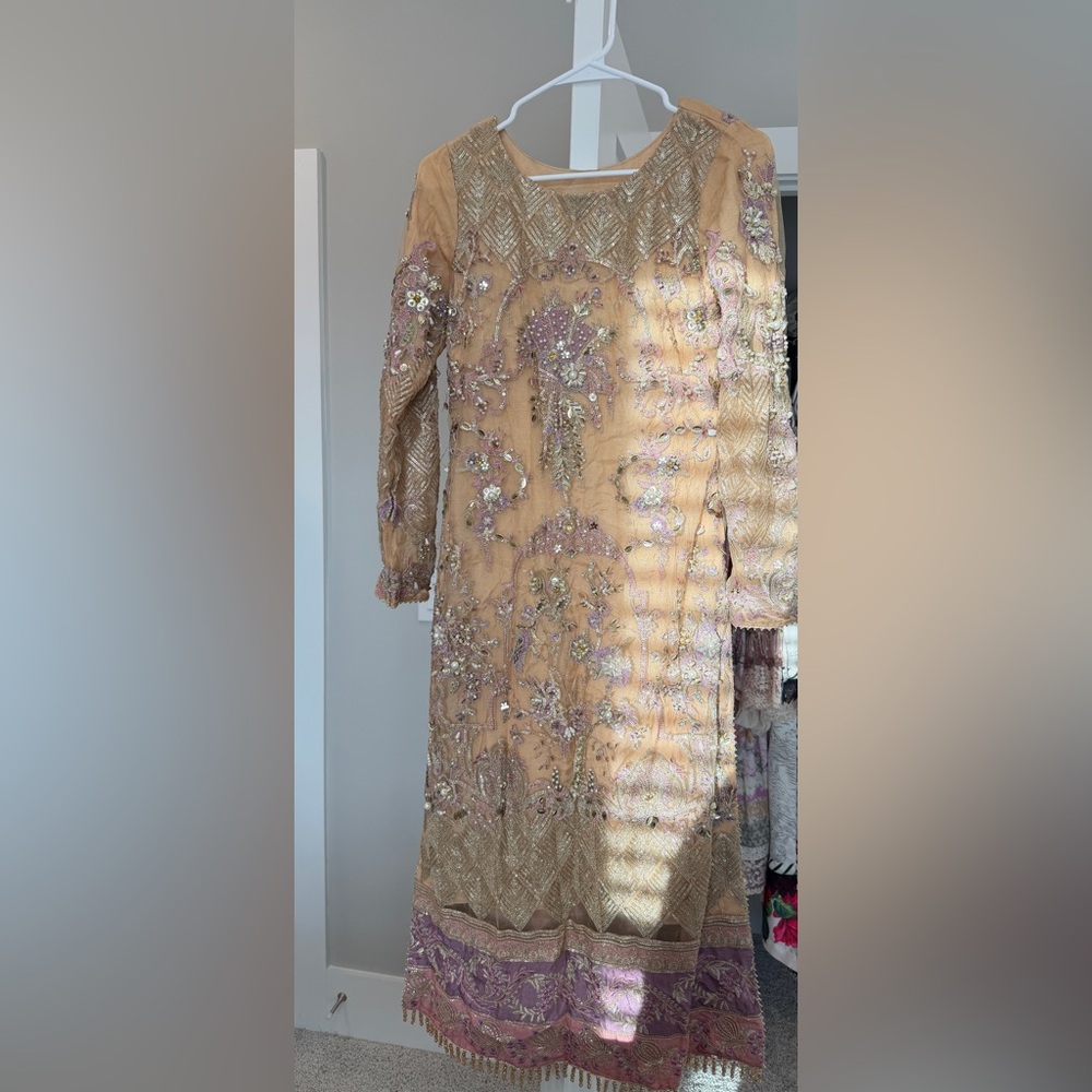 Embroidered 3 Piece Pakistani Outfit * brand new*